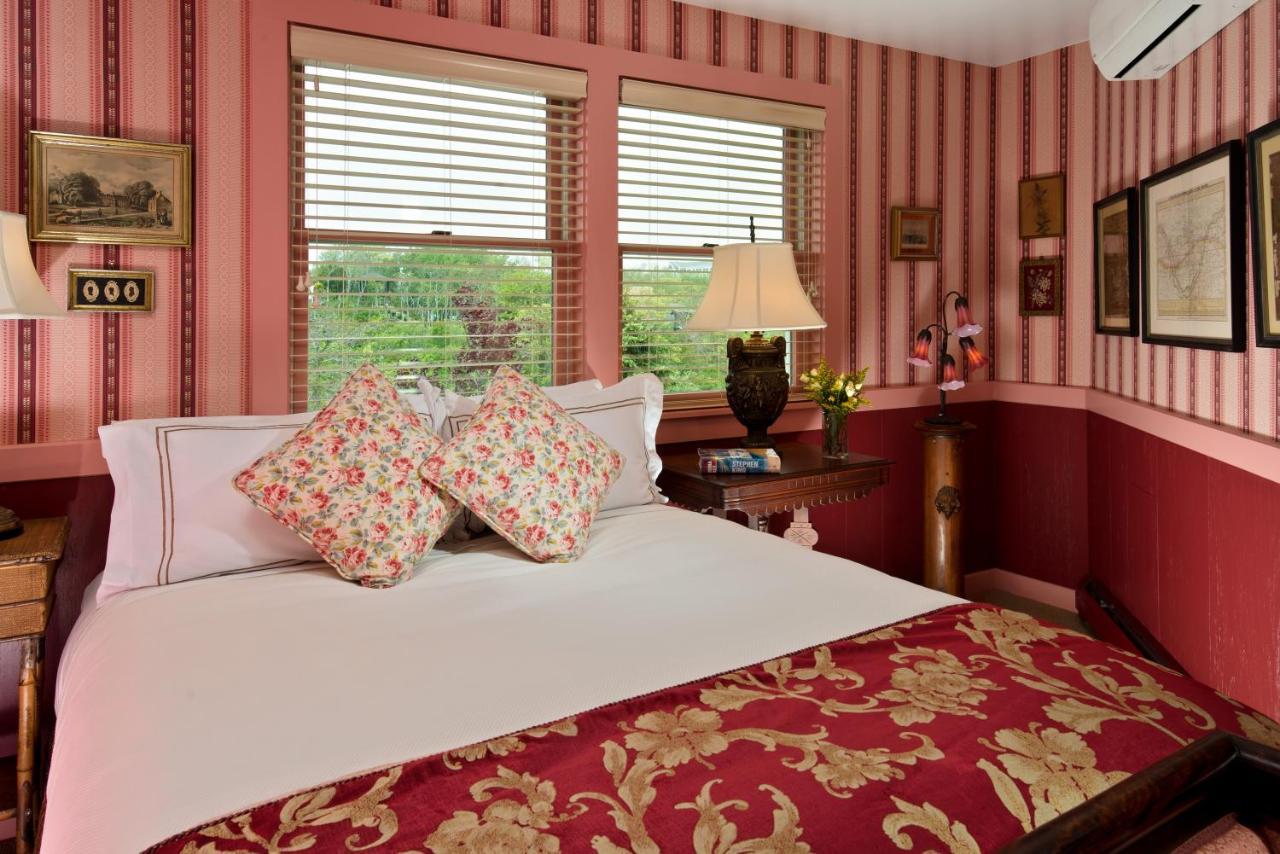 بروفينس Lands End Inn - Adults Only المظهر الخارجي الصورة